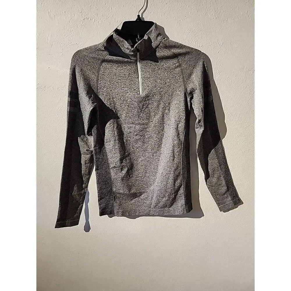 Sofia Active Womens Size M GRAY pullover Running Sports Shirt Nwt